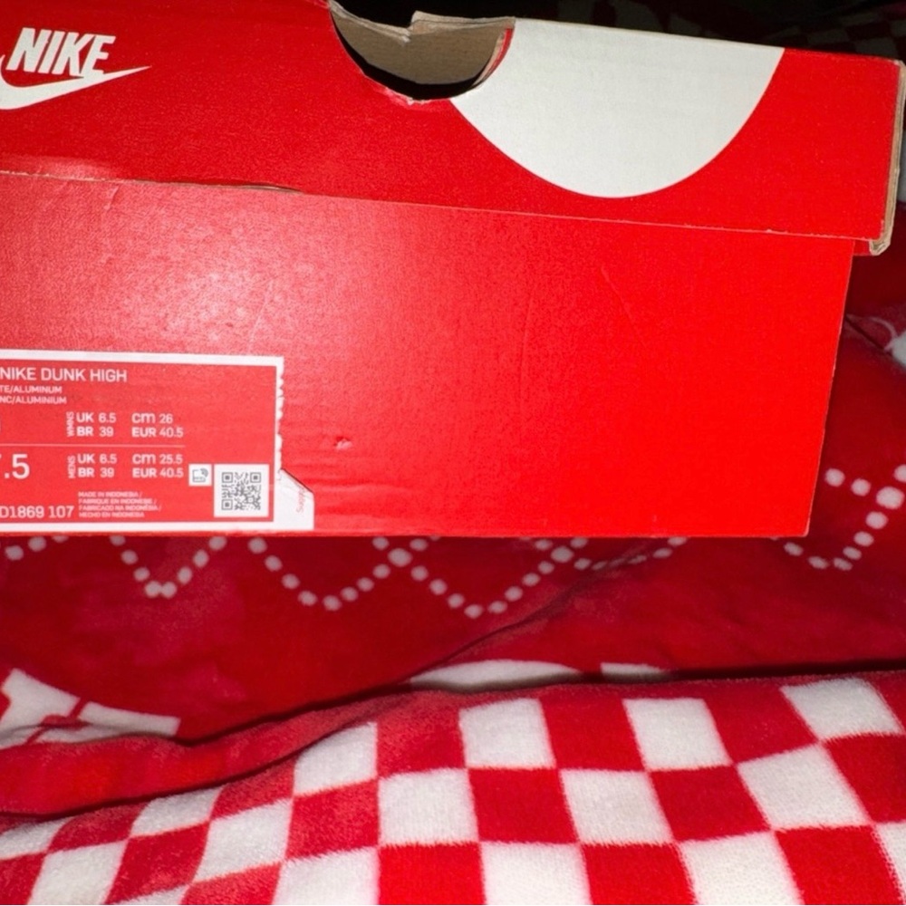 Nike Dunks 👟 - Picture 4 of 7